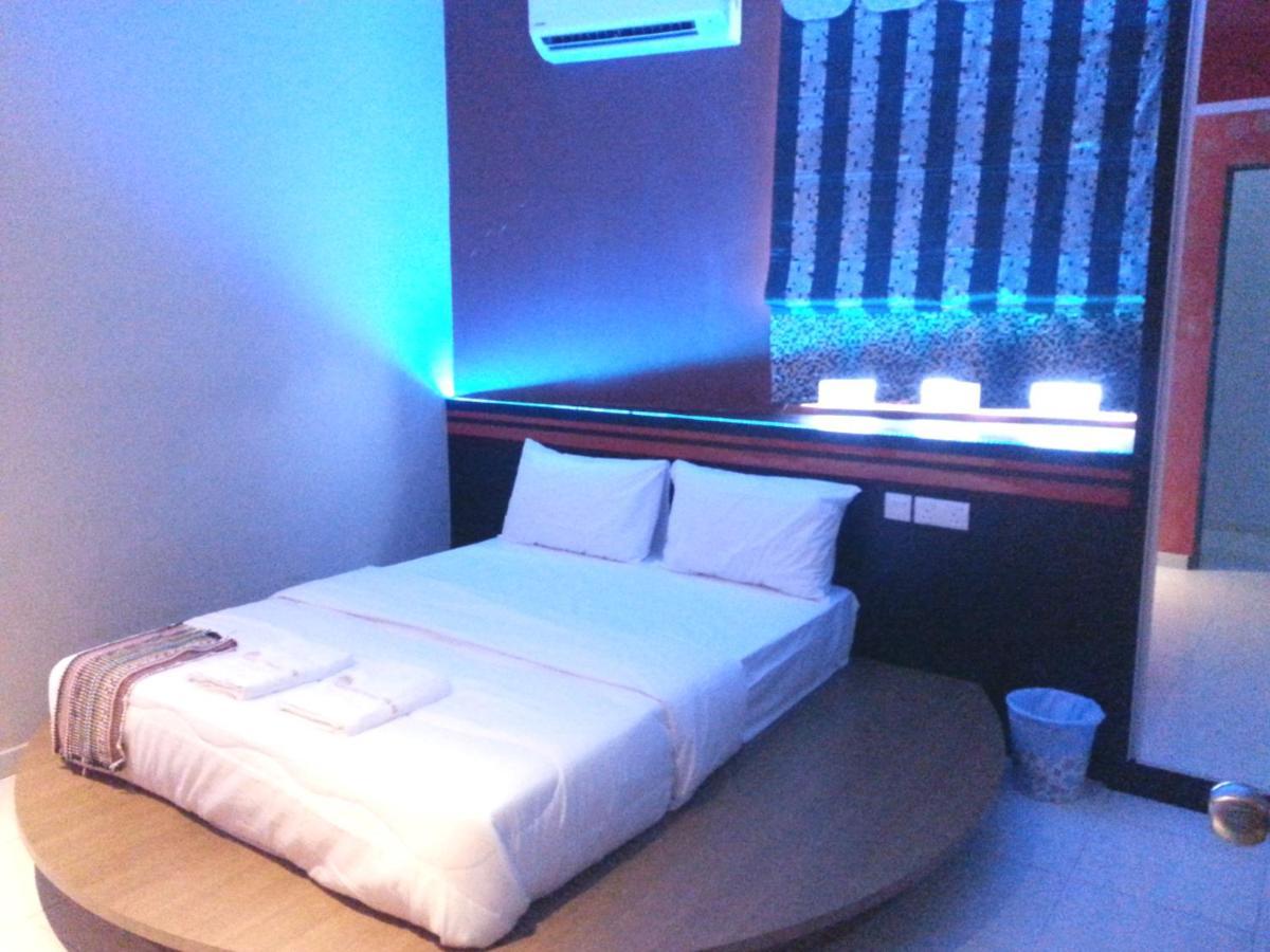 Golden Guest House Kuantan Exterior photo