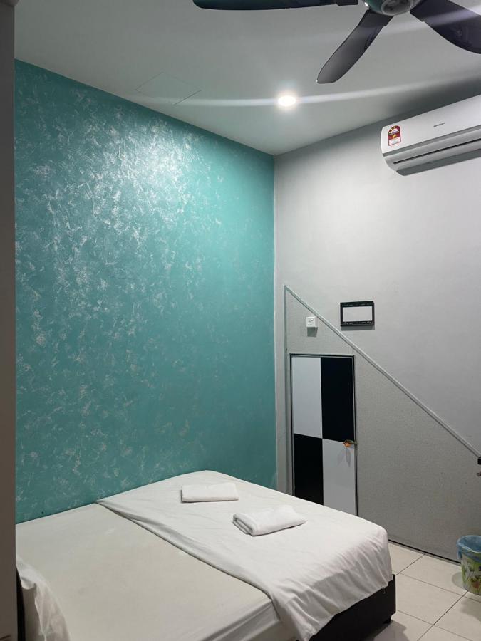 Golden Guest House Kuantan Exterior photo