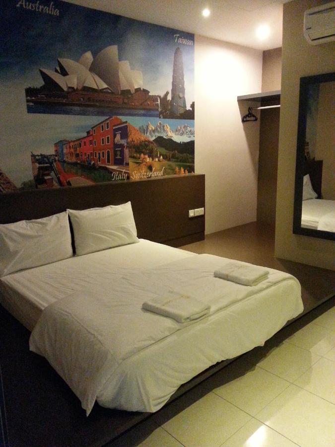 Golden Guest House Kuantan Exterior photo