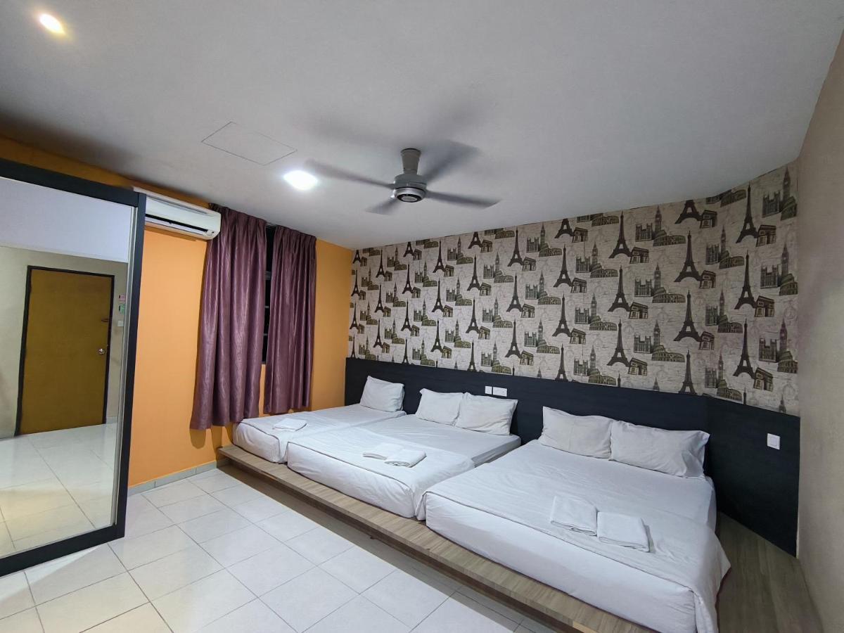 Golden Guest House Kuantan Exterior photo